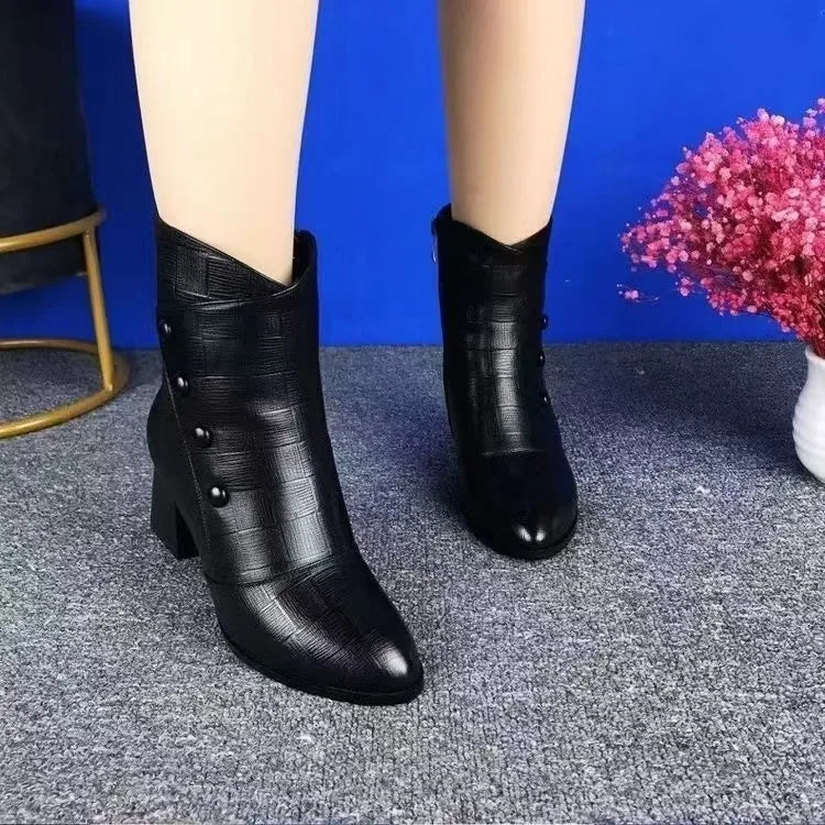 Tacchi ortopedici eleganti e di sostegno