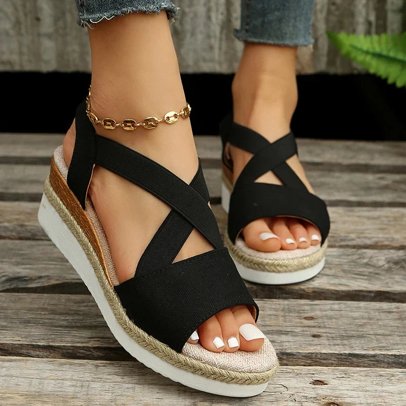Sandali casual da donna con cinturino incrociato