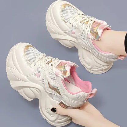 Scarpe da ginnastica ortopediche alla moda e di sostegno
