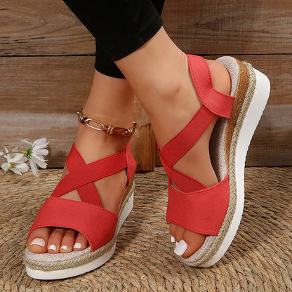 Sandali casual da donna con cinturino incrociato