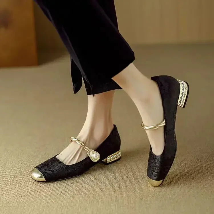 Calzature ortopediche estive eleganti e di sostegno