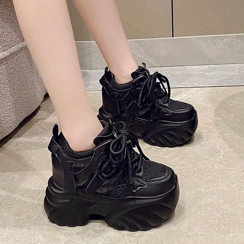 Scarpe da ginnastica ortopediche sostenibili e alla moda