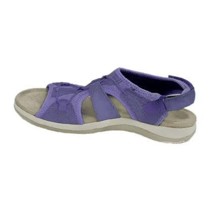 Sandali ortopedici alla moda e rilassati