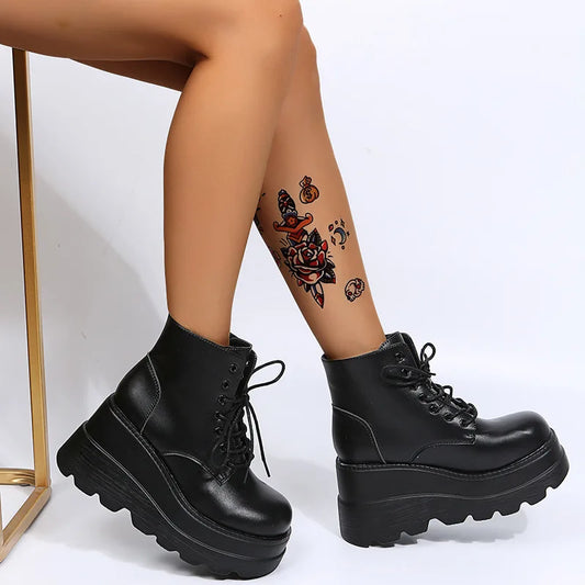 Tacchi ortopedici alla moda e di sostegno