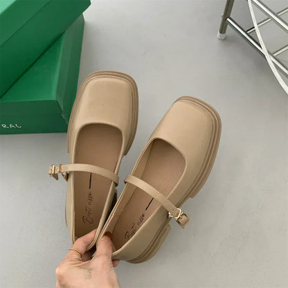 Décolleté classiche con punta quadrata