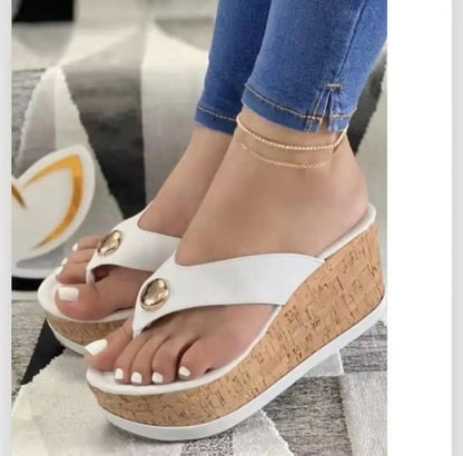 Sandali Slip-On con plateau