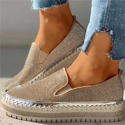 Scarpe mocassini piatti