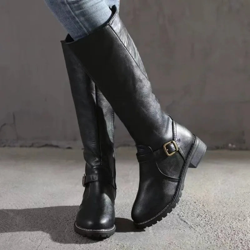 Scarpe ortopediche resistenti
