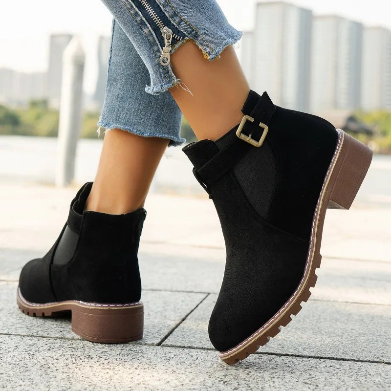 Scarpe ortopediche rilassate e di sostegno
