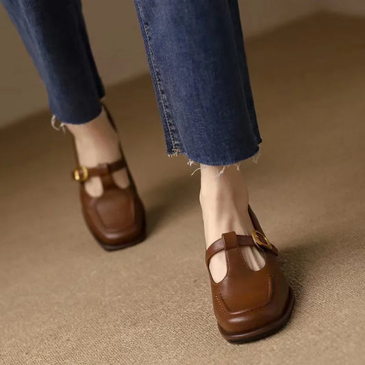 Tacchi ortopedici alla moda e di sostegno