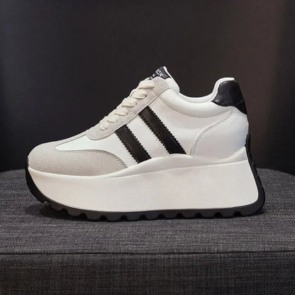 Scarpe da ginnastica ortopediche sostenibili e alla moda