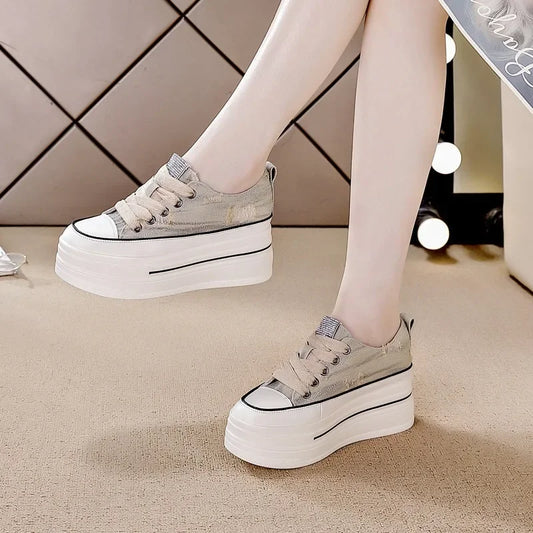 Scarpe da ginnastica ortopediche personalizzate e confortevoli
