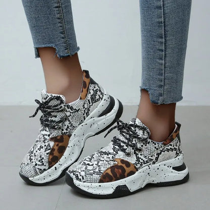 Scarpe ortopediche di sostegno