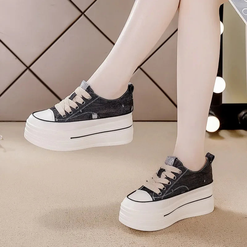 Scarpe da ginnastica ortopediche personalizzate e confortevoli