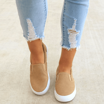 Scarpe invernali ortopediche moderne e di sostegno