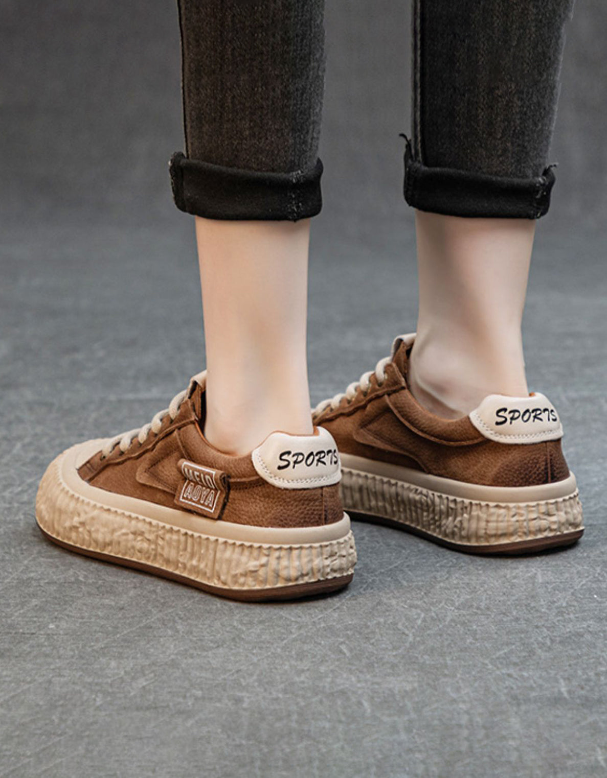 Sneakers estive ortopediche eleganti e di sostegno
