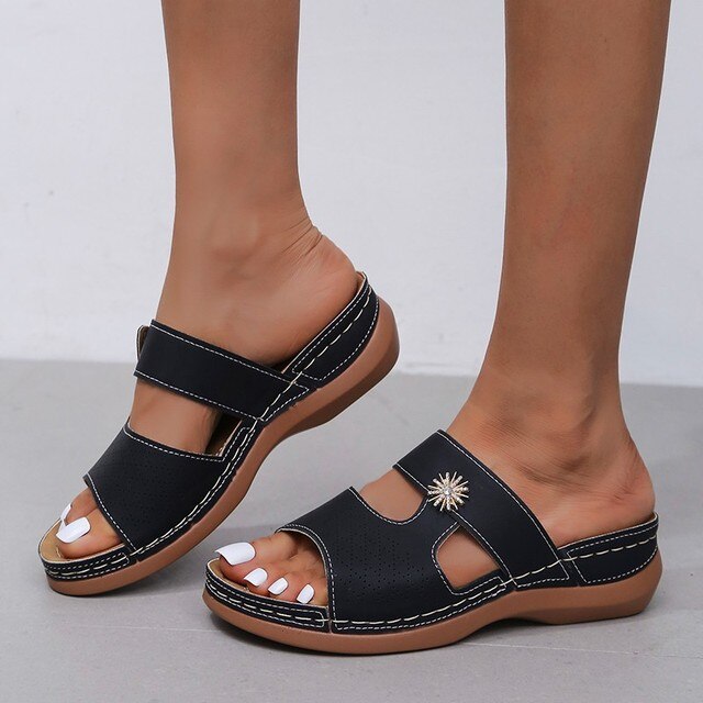 Sandali con zeppa da donna