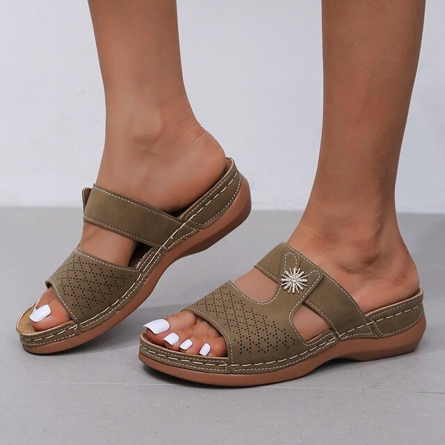 Sandali con zeppa da donna