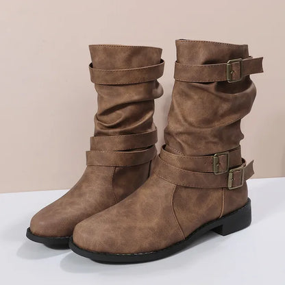 Stivali da cowboy occidentali con decorazione a fibbia
