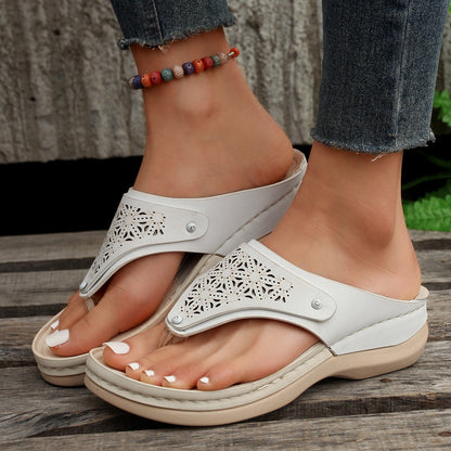 Sandali robusti ed eleganti