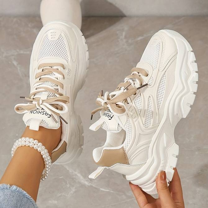 Sneakers ortopediche comode e alla moda