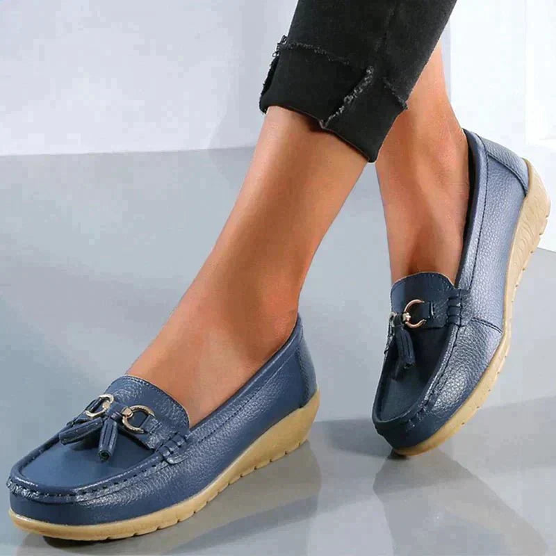 Scarpe piatte da donna in pelle da infermiera