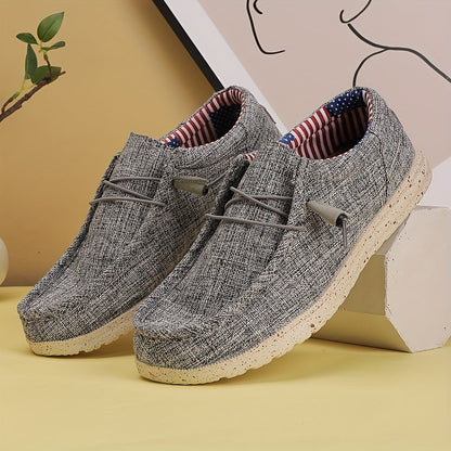 Scarpe comode e antiscivolo con lacci