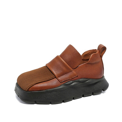 Scarpe estive di supporto eleganti e dettagliate