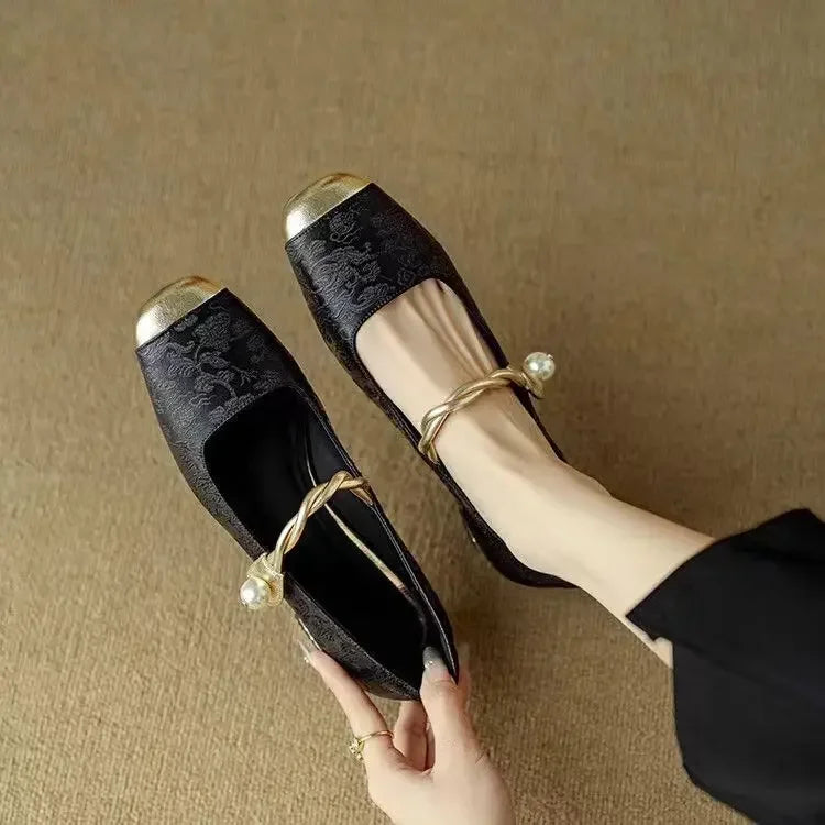 Calzature ortopediche estive eleganti e di sostegno