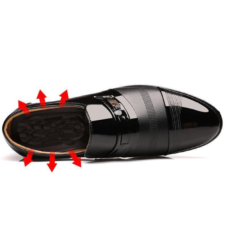 Scarpe moderne formali e casual da uomo d'affari