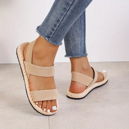 Sandali piatti da donna color cammello, semplice fascia elastica intrecciata