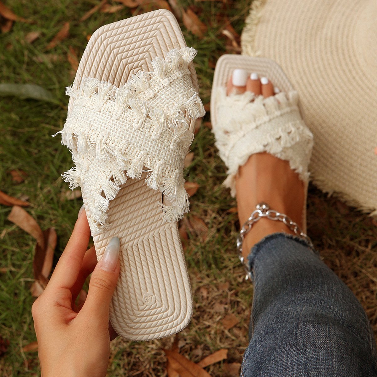 Sandali leggeri e glamour