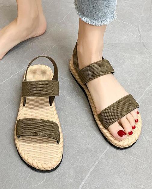 Sandali piatti da donna color cammello, semplice fascia elastica intrecciata