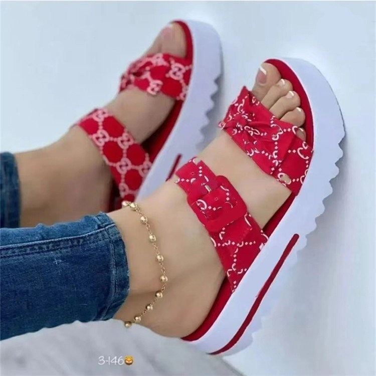 Elegante in sandali di qualità
