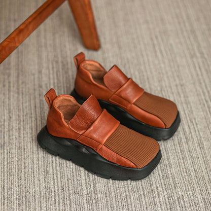 Scarpe estive di supporto eleganti e dettagliate