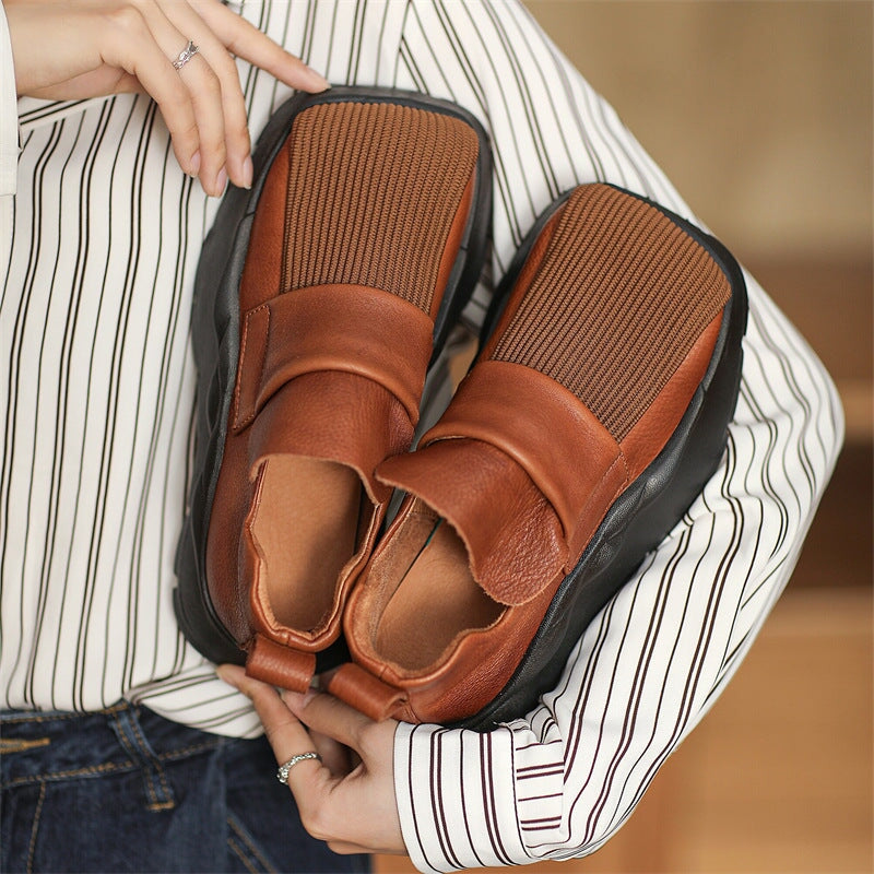 Scarpe estive di supporto eleganti e dettagliate