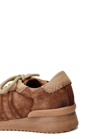 Sneakers estive di supporto eleganti e dettagliate