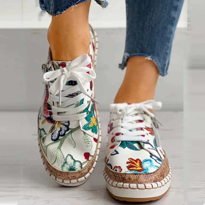 Scarpe ortopediche estive moderne e di sostegno