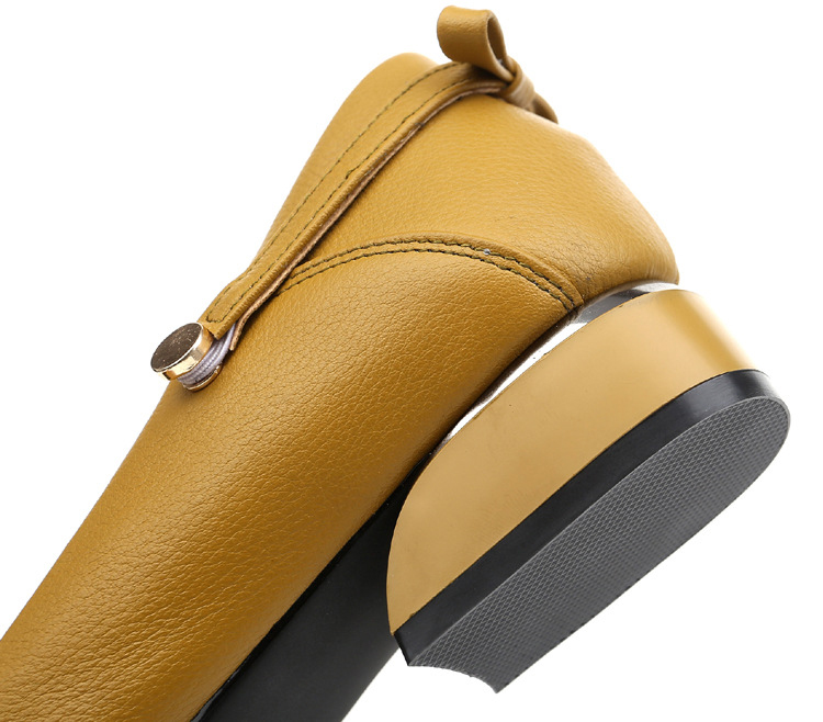 Scarpe slip-on con punta a punta