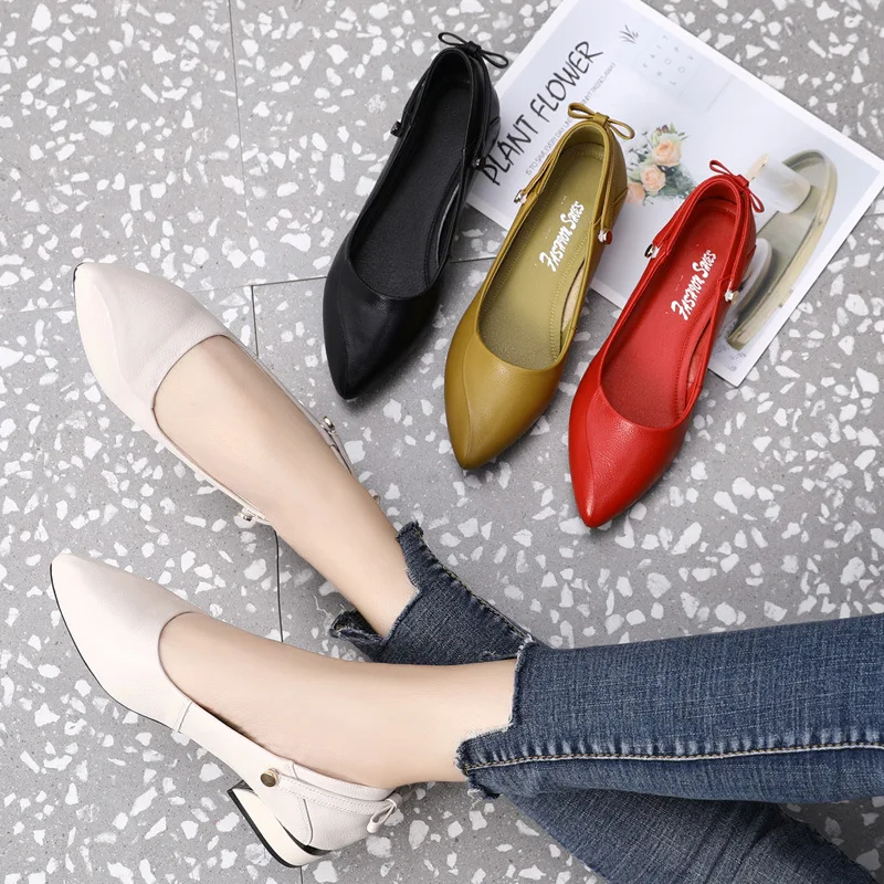 Scarpe slip-on con punta a punta